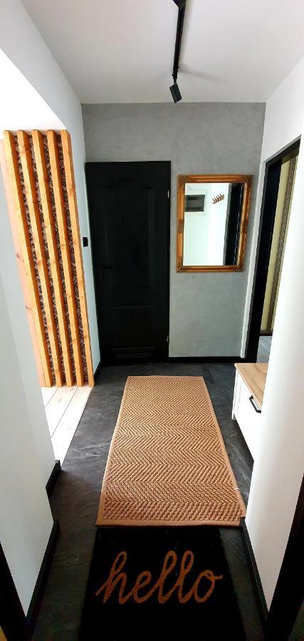Juna2 - Nowoczesny Apartament W Centrum Z Widokiem Na Park Pruszków Exterior foto
